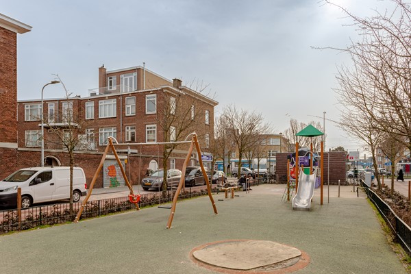 Medium property photo - Hoenderloostraat 94, 2573 RP Den Haag